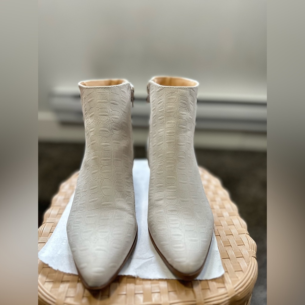 Ladies Ankle boots